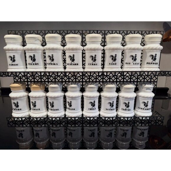 Vintage Hazel Atlas 17 pc Milk Glass Black Rooster Design Spices Shaker Set w/ B - Picture 4 of 13